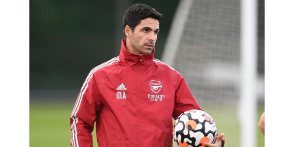 Mikel Arteta si užívá tréninky s hráči Arsenalu